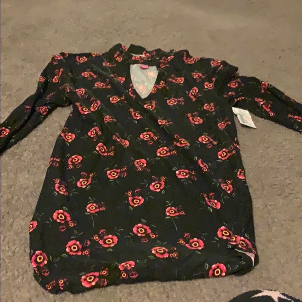 Long sleeve blouse